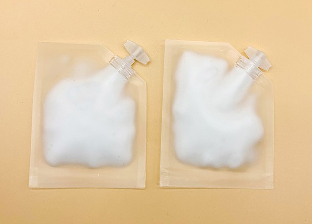 غسول عينة صنبور حقيبة مستحضرات تجميل الوجه منتجات العناية بالبشرة معبأة بشكل منفصل السائل التعبئة والتغليف المورد